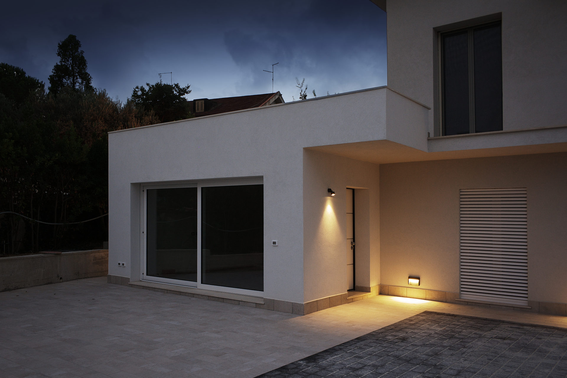 Illuminazione di casa r – davide cammarata architetto Illuminazione casa esterno