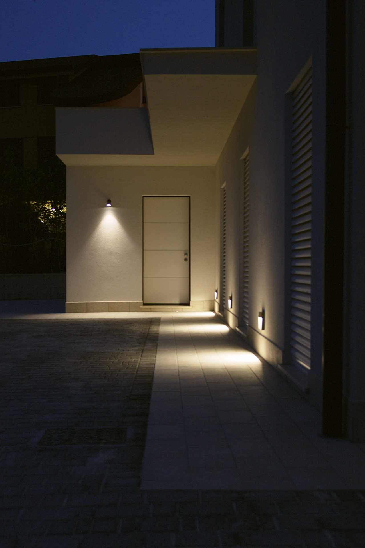 Illuminazione di casa r – davide cammarata architetto Illuminazione casa esterno